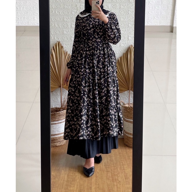 Xyla Midi Dress