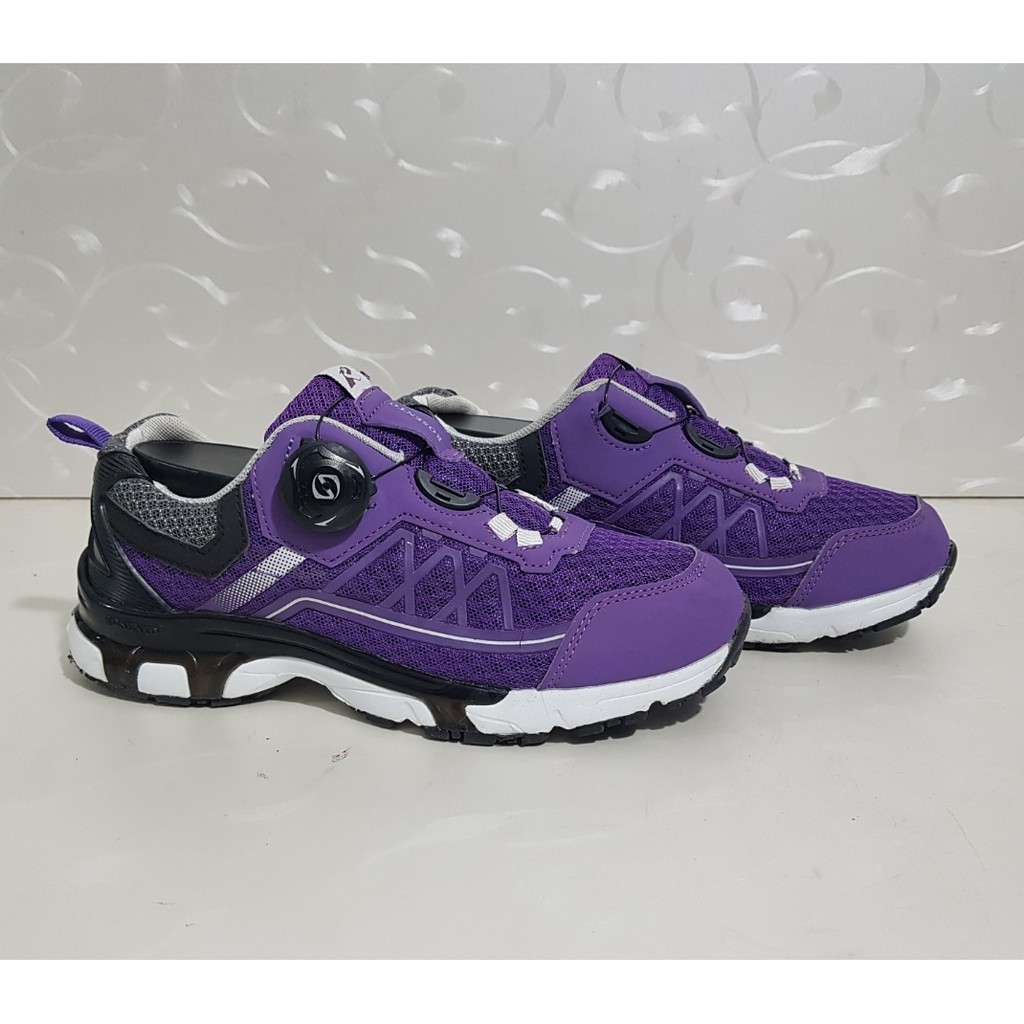 Sepatu Rosento - Size - 36 sd 37 - Original 100 % Scd