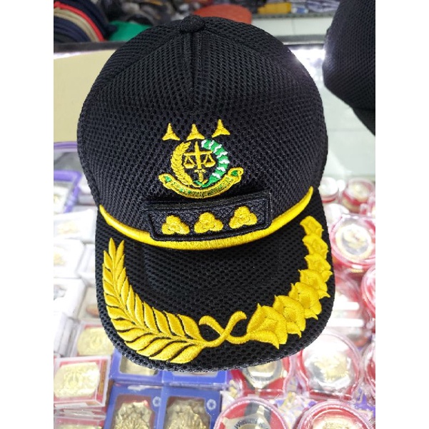 TOPI KEJAKSAAN