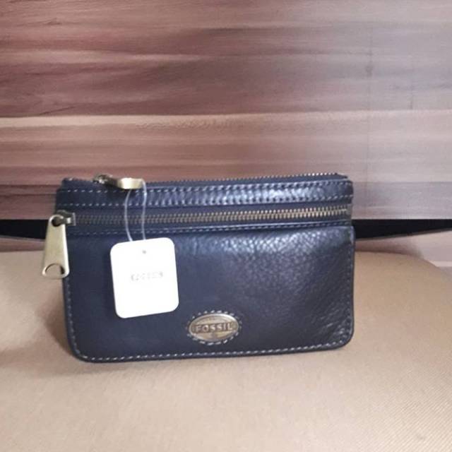 Dompet Fossil Explorer