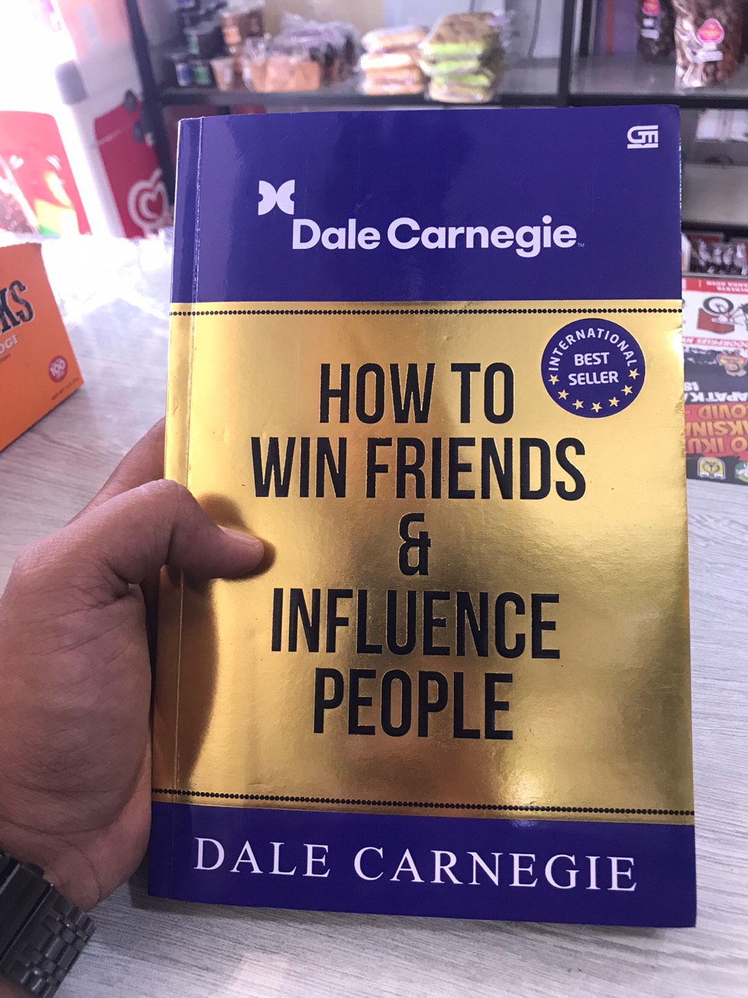 How To Win Friends Influence People Bahasa Indonesia Shopee Indonesia