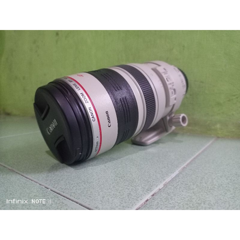 Lensa Canon EF 100-400mm f/4.5-5.6 LIS USM