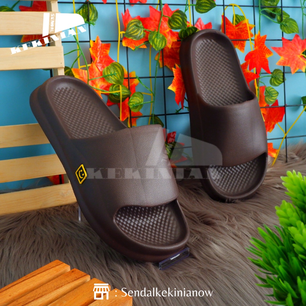 SANDAL SLOP PRIA FULL KARET