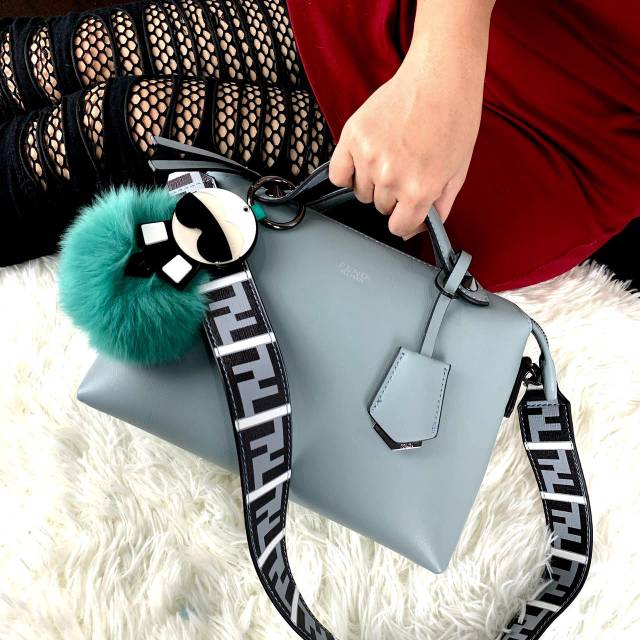 Tas Fendi Boston NEW #702