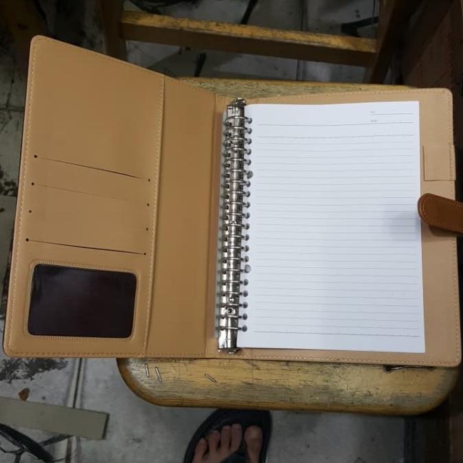 

BISA COD Ring binder / binder file bahan kulit ukuran A5 PROMOKode 5295