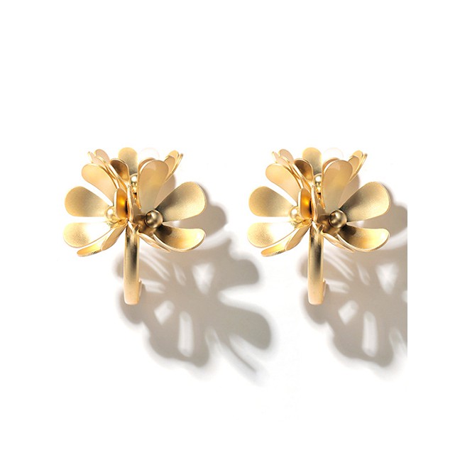 LRC Anting Tusuk Fashion Golden Large Petal Alloy Multi-layer Earrings K44590