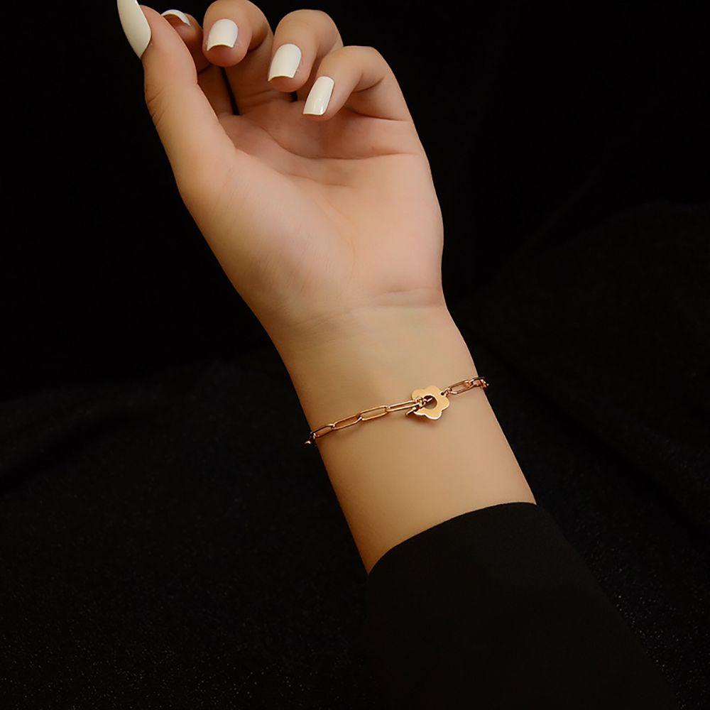 Agustina Kalung Bunga Berongga Retro Bohemian OT Gesper Choker Alloy Gaya Korea Gelang