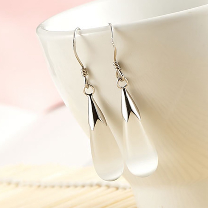 Anting Kait Gantung Wanita Plating Silver Hias Opal Cat Eye Gaya Bohoelegan Untuk Pernikahan