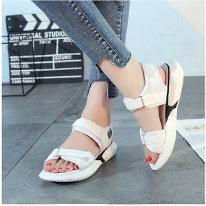 12.12 Sandal Tali Gunung Wanita VTR / Sandal gunung victor COD-1
