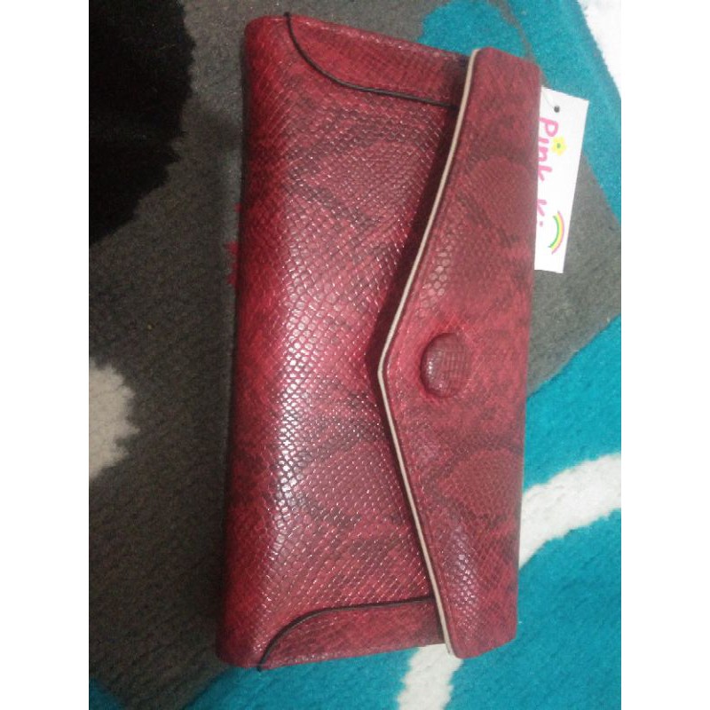dompet panjang wanita pink kiss
