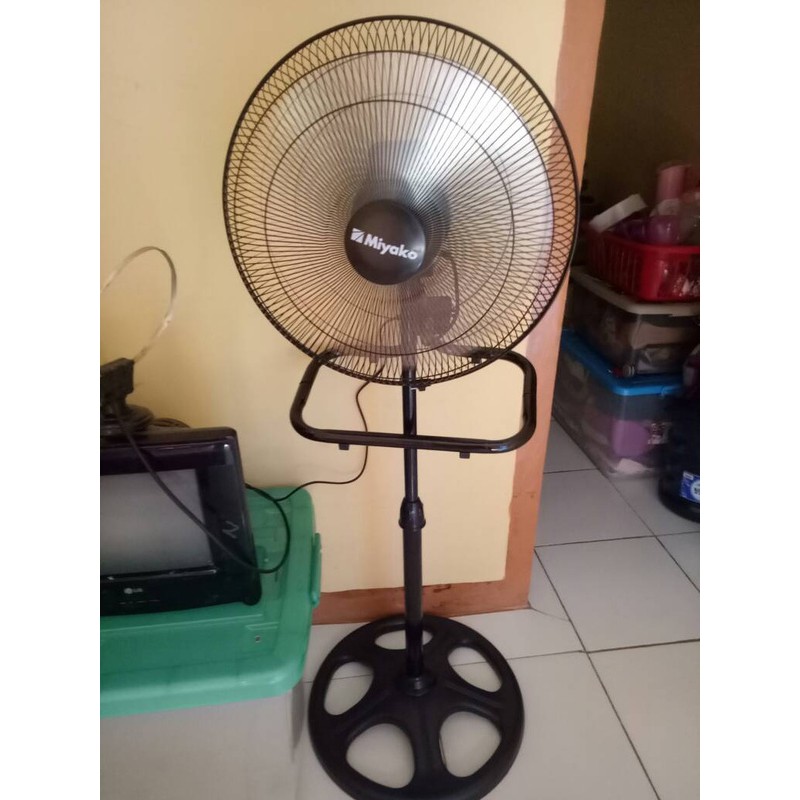 Kipas Angin Miyako Industrial Fan KST 18RC 3in1 Remote