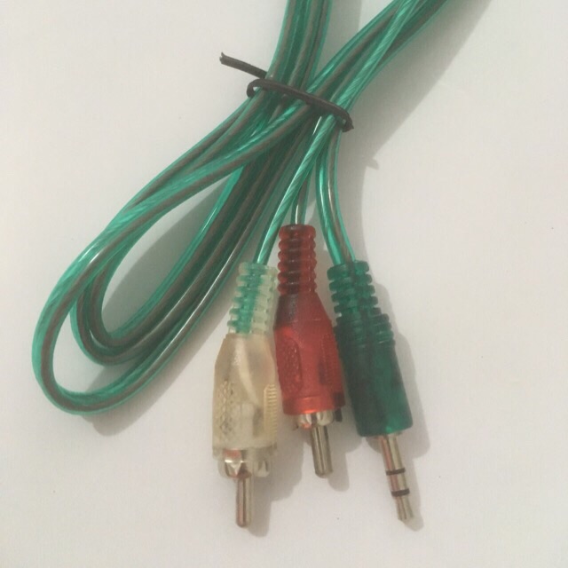 Kabel Audio 2in1 panjang 1m