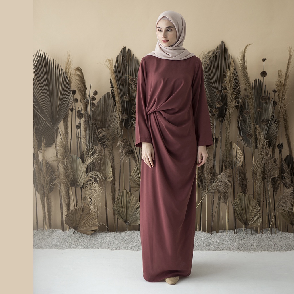 Sasmaya by Aska Label - Gamis drape details bisa untuk kondangan dan bridesmaid warna Lilac, Burgundy, Taupe, Offwhite