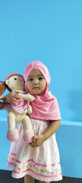 Jilbab Anak Bayi ADISYA pom pom usia 0-2 th / Hijab Baby