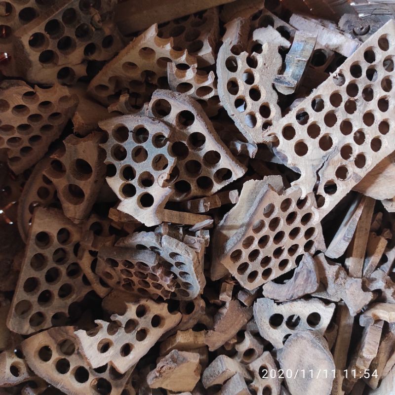 BAHAN DUPA KAYU GAHARU 500 GRAM