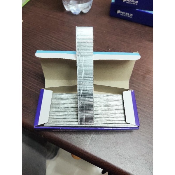 

Mata staples tembak F20 Paku air nailer 20 mm Isi stapler 2 cm model lurus i