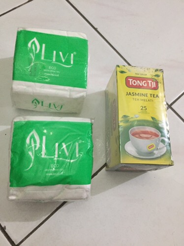 Tissue Tisu Tisue Livi Eco Facial Refill 554 Gram 600s & 150 Sheet X 2 Pcs (livi Ukuran Kecil)