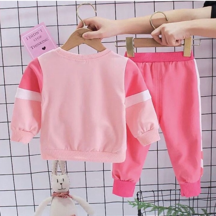 COD FREE ONGKIR SETELAN SWEATER BAYI ANAK MOTIF SWOOT SWEET GIRLS LOVE USIA 1-5 TAHUN BAHAN BABYTERRY TERBARU/ SETELAN SWEATER BAYI ANAK PEREMPUAN/ SETELAN SWEATER BAYI ANAK CEWE/ SETELAN SWEATER BAYI ANAK WANITA/ SWEATER ANAK TERBARU MOTIF SWOOT GIRLS