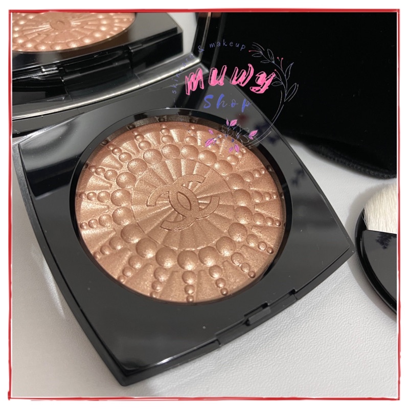 Chanel Perles de Lumiere Illuminating Blush Powder / Highlighter / Bronzer