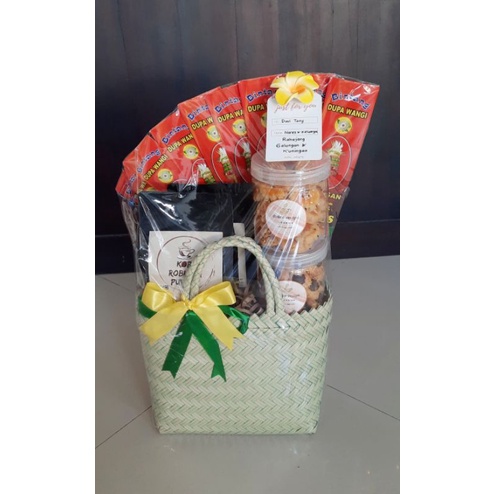 

Hampers Galungan