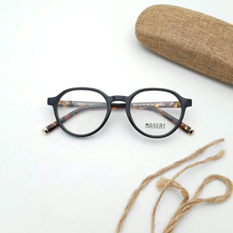 Frame kacamata Moscot