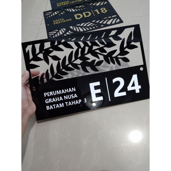 no rumah akrilik