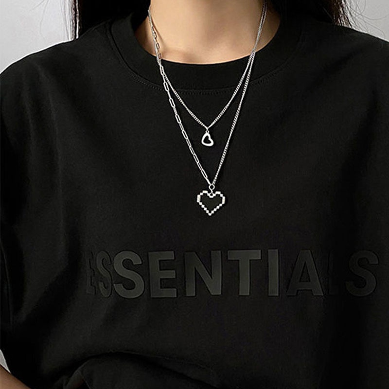 Kalung Rantai Klavikula Lapisan Ganda Desain Mosaik Hati Warna Hitam Gaya Hip Hop Untuk Wanita