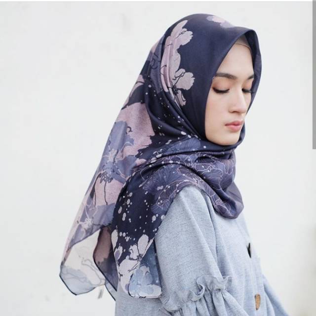 Winter Scarf Vanilla Hijab