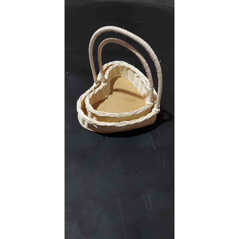 Keranjang Love / keranjang rotan set 2 / keranjang parcel / keranjang hantaran