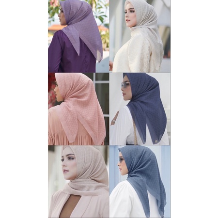 Buttonscarves Tapis square Series BUTTER - SEED - PEACH - VIOLET - ICE BLUE - OXFORD BLUE - BABY BLU