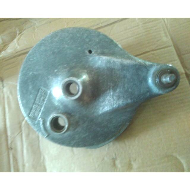 tutup tromol rc 80, rc 100, rc bravo, rc dk bisa fr 70, fr 80, dudukan kampas rem belakang suzuki