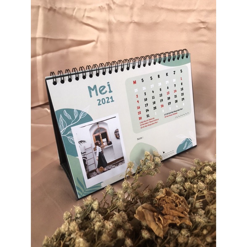 

KALENDER DUDUK AESTHETIC TEMA RUSTIC