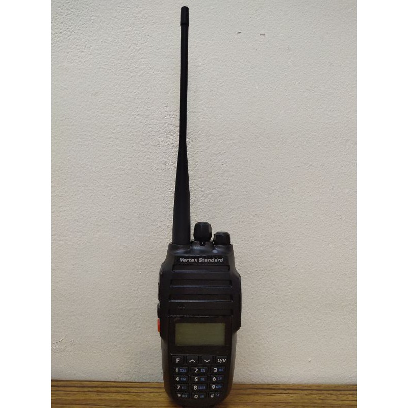 Handy Talky HT Vertex Standard VZ D-158S ( Double Antena )