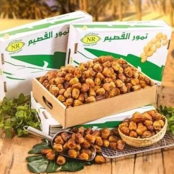 

BISA COD Kurma sukary al qasim kemasan 3 kg /carton/KURMA 1KG/KURMA BARARI/KURMA RUTHOB/KURMA BAM/KURMA PALM FRUIT/KURMA TANGKAI/KURMA AZWA/KURMA SUKKARI/KURMA SAFAWI/KURMA TUNISIA/KURMA MUDA KUNING/KURMA MUDA HIJAU/KURMA MEDJOL/KURMA MADINAH SUPER