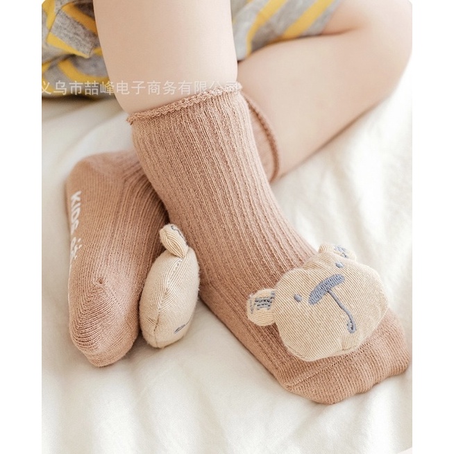 Kaos kaki Anak Bayi Import Model Garis Boneka Antislip / Baby Kids Socks