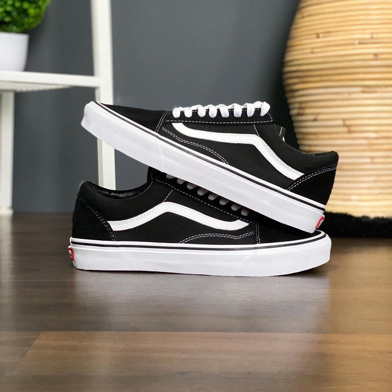 VANS OLD SKOOL BLACK/WHITE