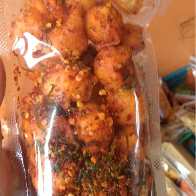 

Cemilan Batagor kering