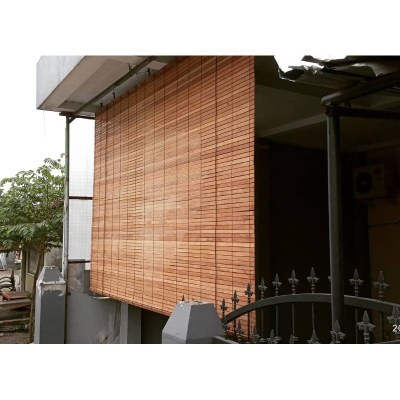 Tirai Kayu Krei Kayu Krey Kayu Bengkirai Finishing Ukuran 200 x 300