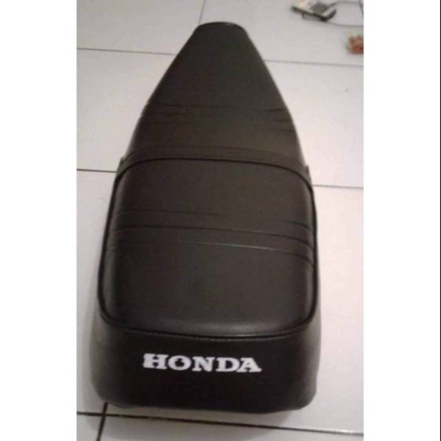 Jok motor Honda Astrea grand
