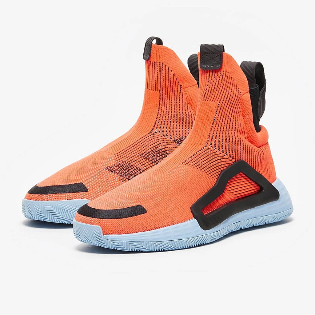 grey asics gel quantum 360