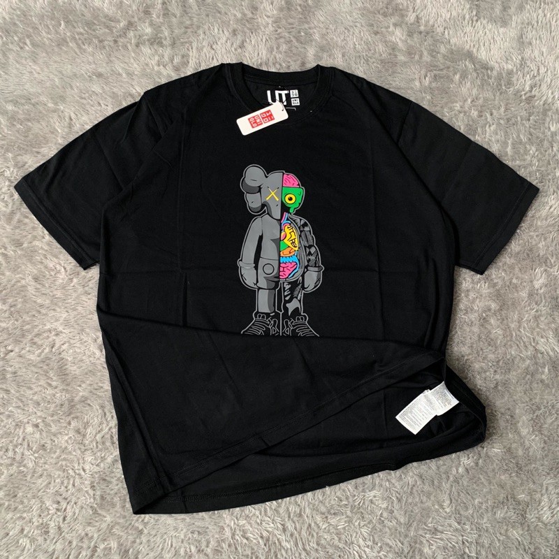 Kaos Tshirt Uniqlo X Kaws Anatomy Grey Fulltag &amp; Lebel