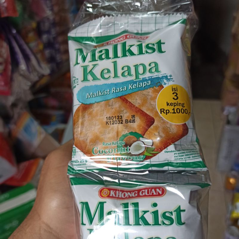 

Biskuit Malkist Kelapa Khong Guan Coconut Renceng Isi 10 Pcs