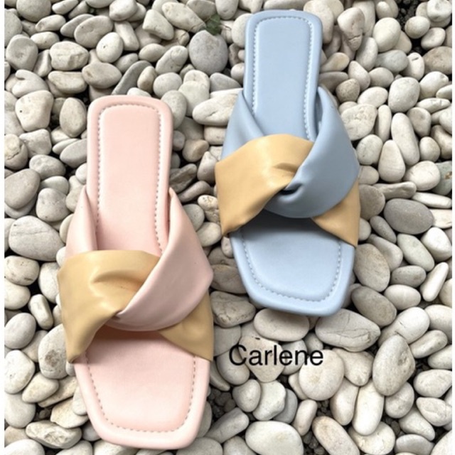 Carlene-sandal adele flat/sandal teplek wanita