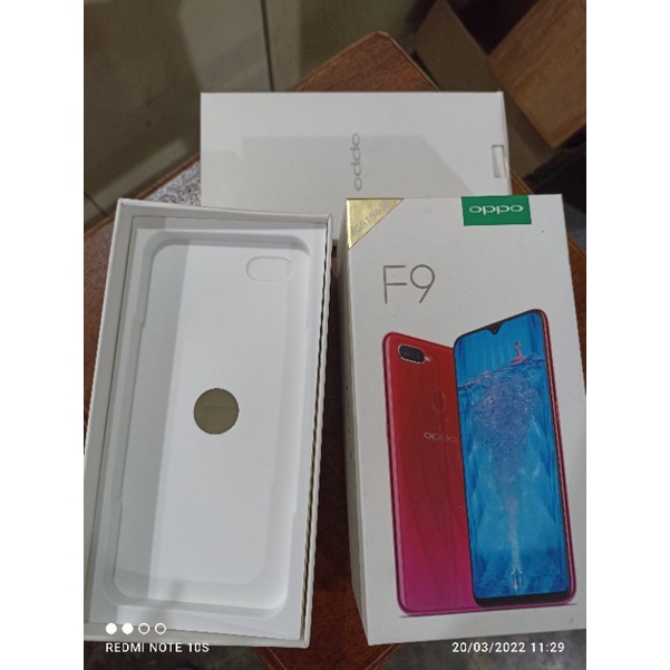 dus book bekas oppo f9