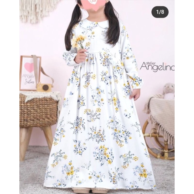 Little Sarah Bouket White by Angelina Atelier