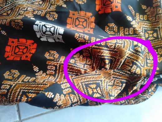 Kemeja Batik Panjang Motif Songket Toraja Hitam