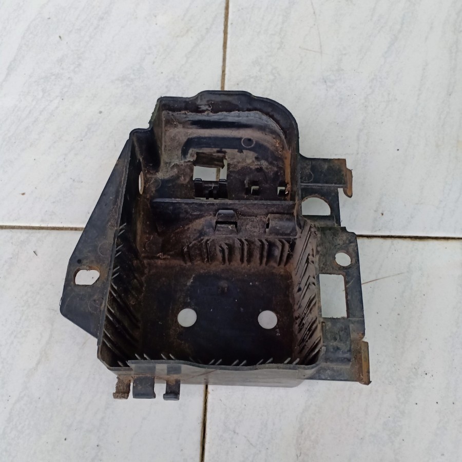 Box Aki Wadah Aki Honda Win 100 Win100 Original Second