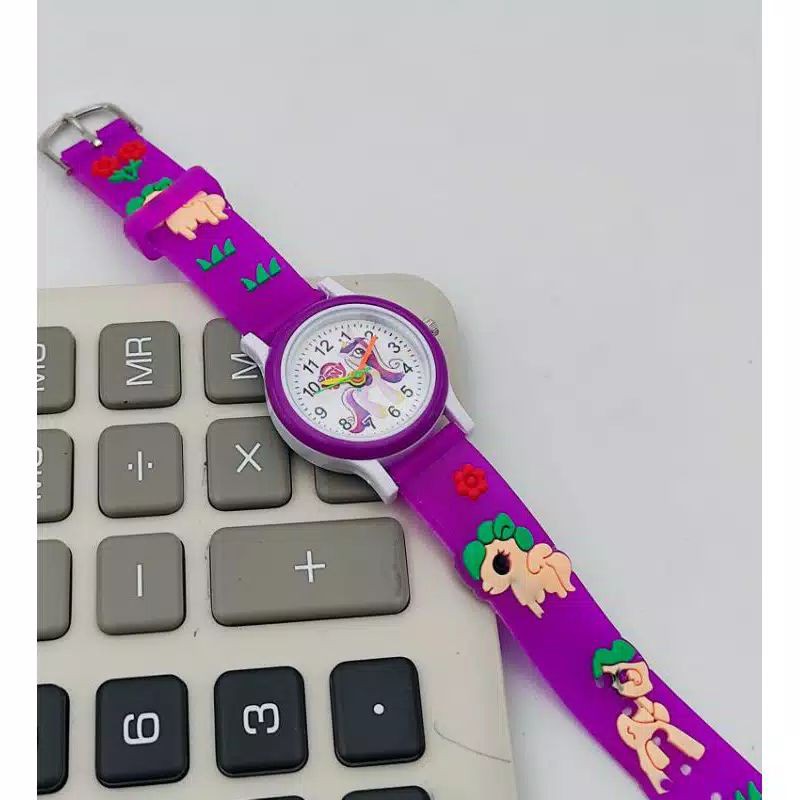 Jam ank perempuan karakter little pony