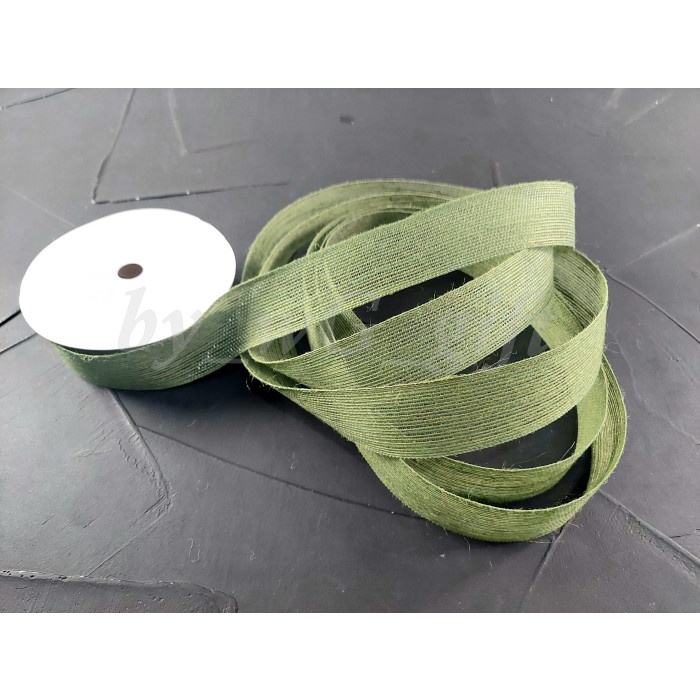 

Pita Goni Polos Hijau Lumut ; Lebar 3.8 cm; Panjang 20 yard