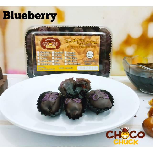 

Kurma Coklat ChocoChuck Rasa Blueberry kemasan Toples